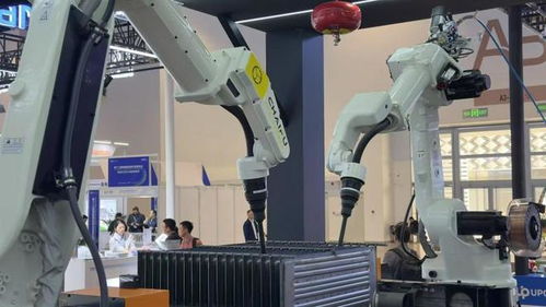 柴孚機器人攜革新儲能解決方案亮相第十三屆儲能國際峰會 展現中國智造實力