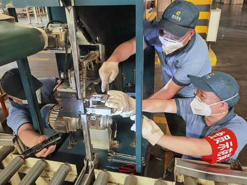 三伏天，檢修現(xiàn)場(chǎng)的那抹紅——致敬機(jī)械檢修中的堅(jiān)守